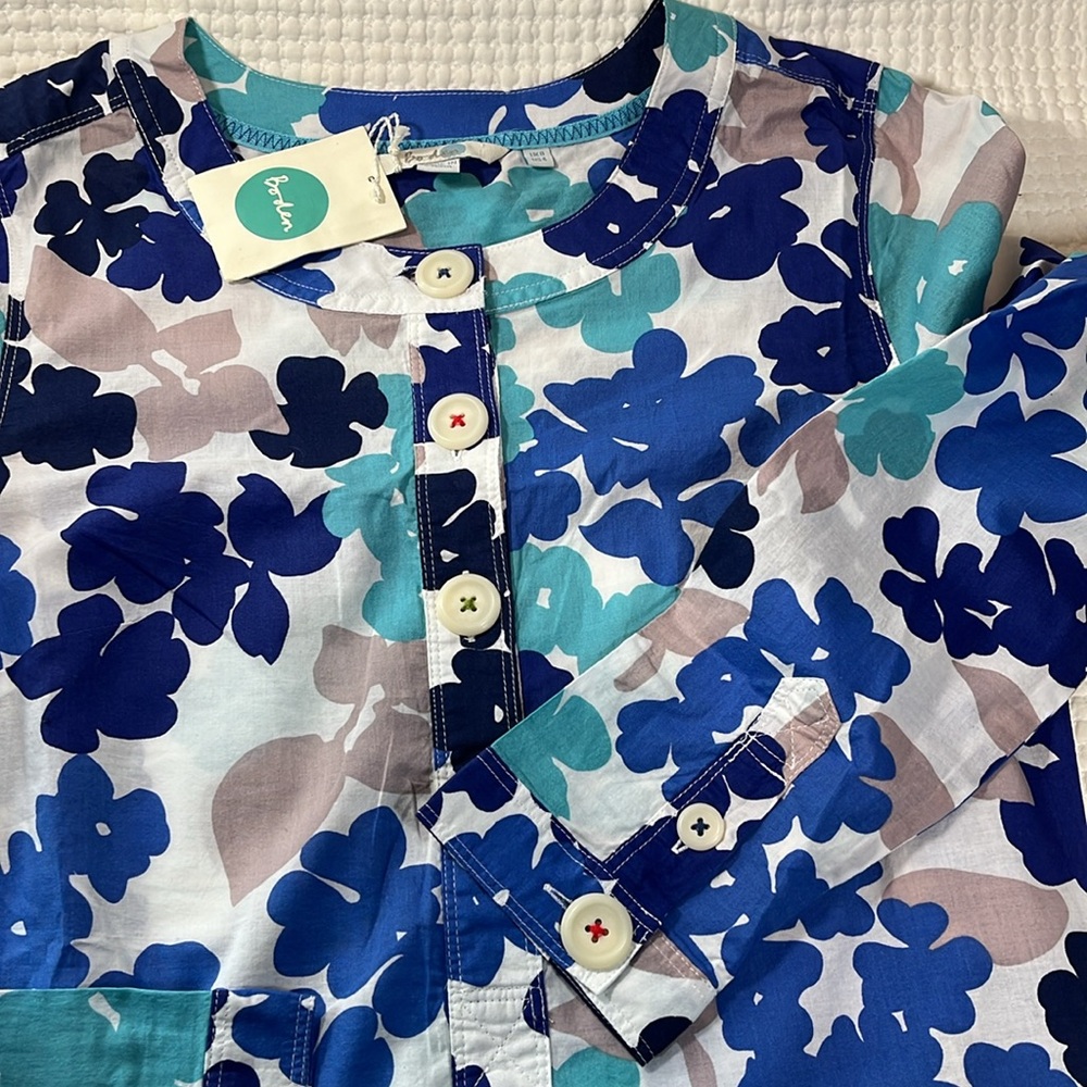 Boden Floral Tunic in Blue and Teal - Picture 8 of 11